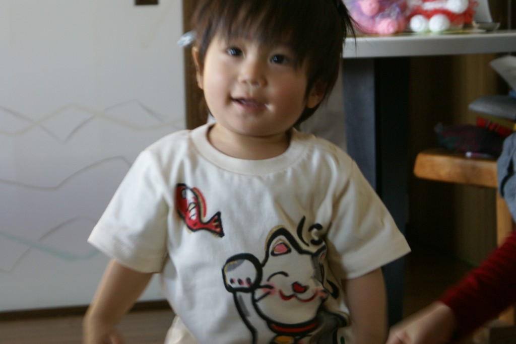 ネコちゃんtシャツ